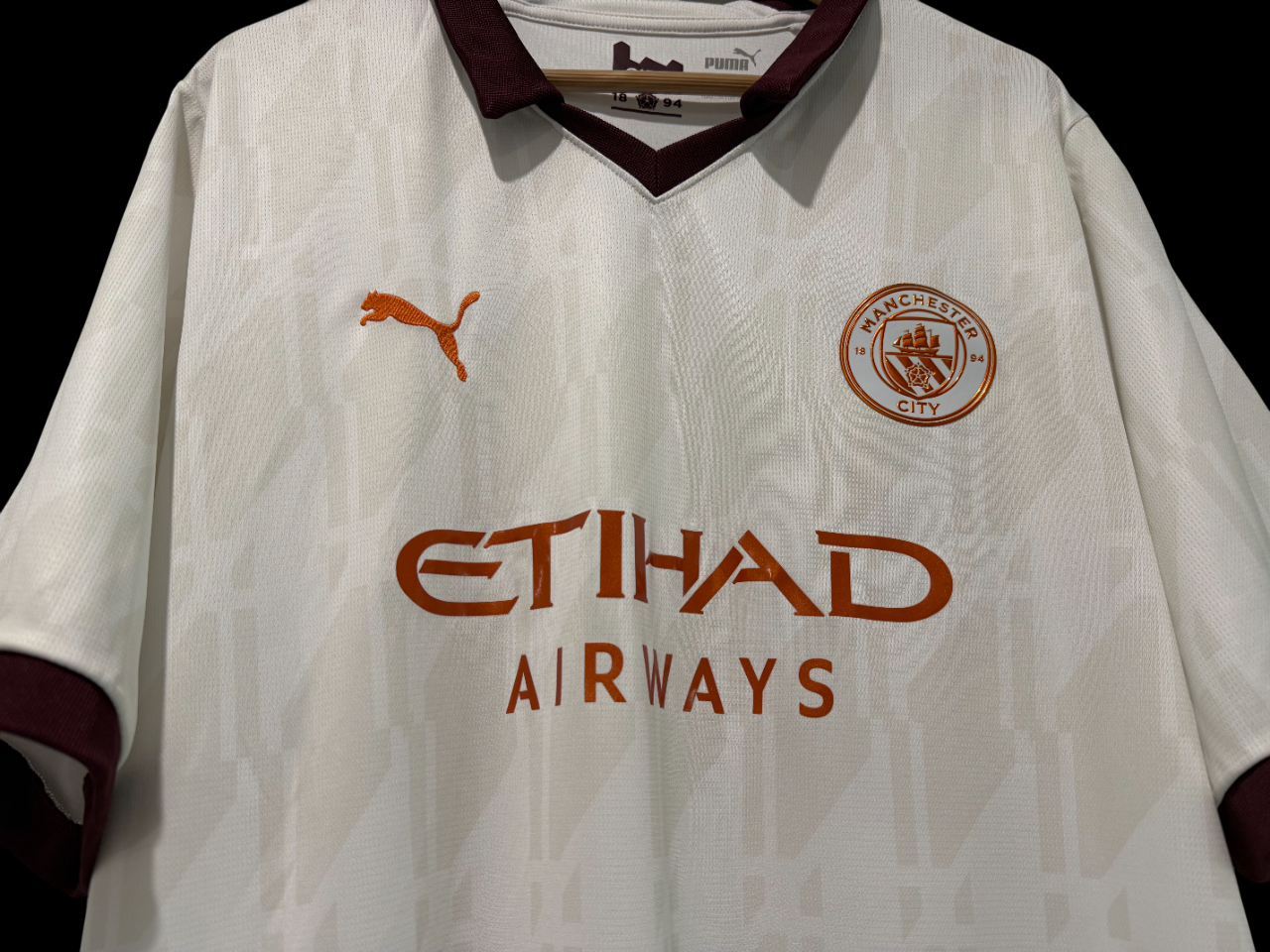 Manchester City 2023-24 Away shirt